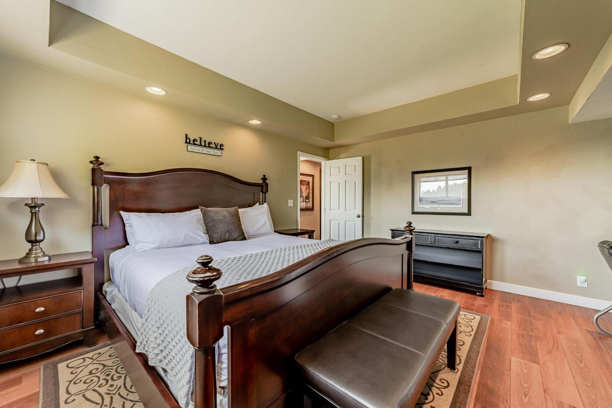 Whale Rock Suites Тринидад Стая снимка